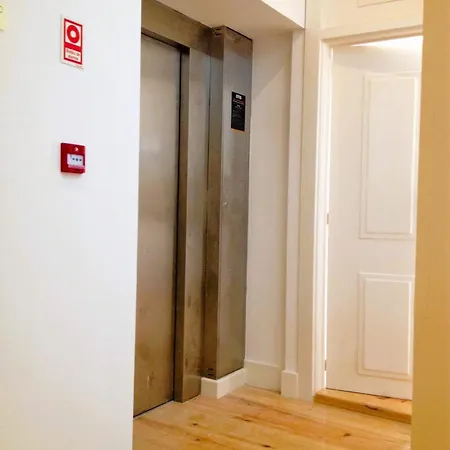 Unique Design Loft At Intendente 2 Bedroom Ac Wifi Daire