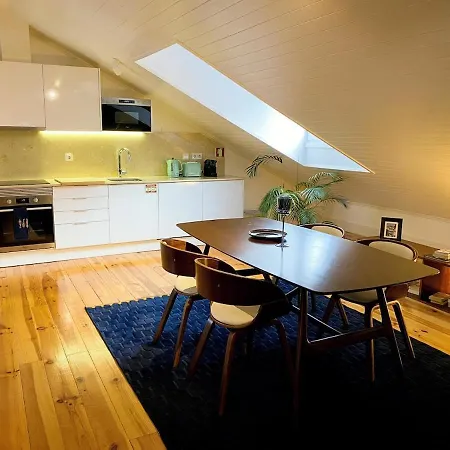 Unique Design Loft At Intendente 2 Bedroom Ac Wifi *